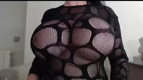 callme_kim online show from July 2, 2026, 7:53 pm