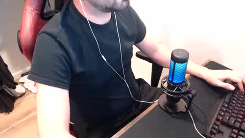 Snapshot of callmethe1 chatting on February 15, 2026, 11:45 pm DesertBoy2023 online show from February 15, 2026, 11:45 pm