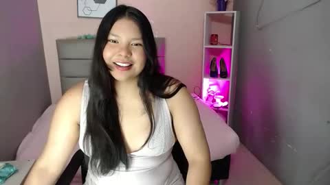 Snapshot of calmaramseyres chatting on May 17, 2026, 2:53 am calmaramseyres online show from May 17, 2026, 2:53 am