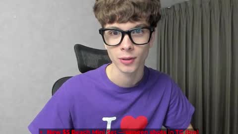 Snapshot of calvin_loves_you chatting on February 25, 2026, 5:11 pm Hey I am Calvin online show from February 25, 2026, 5:11 pm