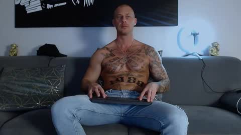 Calvin  online show from January 19, 2025, 6:21 pm