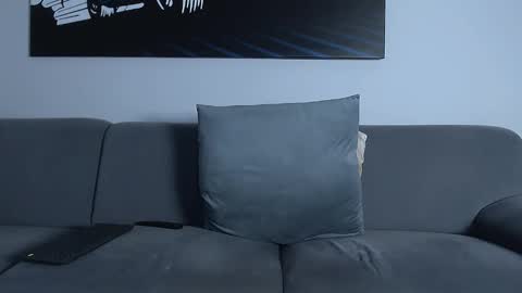 Calvin  online show from February 3, 2025, 6:45 am