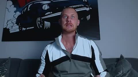 Calvin  online show from February 17, 2025, 4:26 pm