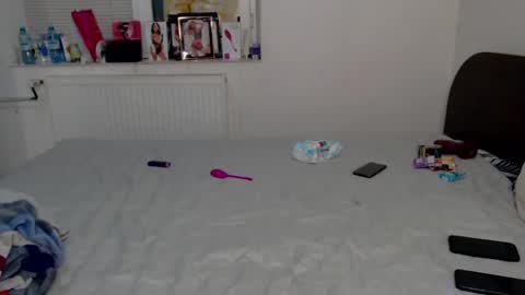 Calvinjohnlad online show from February 14, 2025, 5:57 pm