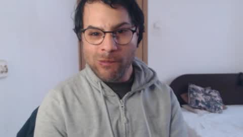 Snapshot of calvinjohnlad chatting on February 8, 2026, 11:35 am Calvinjohnlad online show from February 8, 2026, 11:35 am