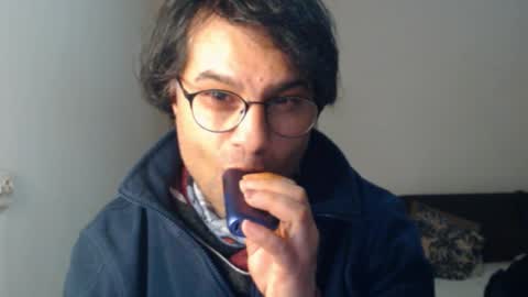 Snapshot of calvinjohnlad chatting on February 11, 2026, 10:48 pm Calvinjohnlad online show from February 11, 2026, 10:48 pm