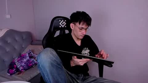 Calvin Owens online show from February 7, 2025, 8:33 am