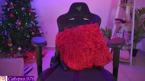Snapshot of calypso_and_ge1 chatting on December 29, 2024, 1:56 am Calypso and Kayla online show from December 29, 2024, 1:56 am