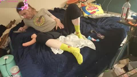 Snapshot of calypsocabal chatting on December 14, 2025, 1:33 am Calypso online show from December 14, 2025, 1:33 am