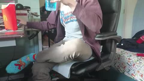 Snapshot of calypsocabal chatting on December 21, 2025, 8:49 pm Calypso online show from December 21, 2025, 8:49 pm