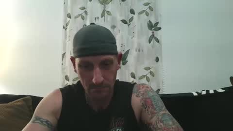Snapshot of camaro383ci1994 chatting on January 21, 2025, 2:11 am Chillaxin lets talk online show from January 21, 2025, 2:11 am