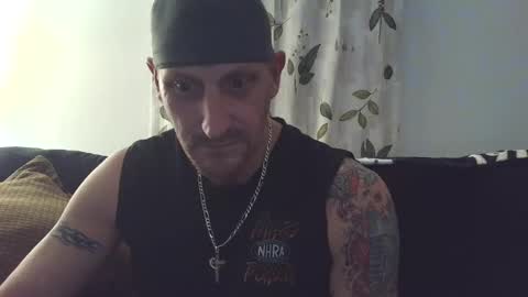 Snapshot of camaro383ci1994 chatting on January 22, 2025, 2:26 am Chillaxin lets talk online show from January 22, 2025, 2:26 am