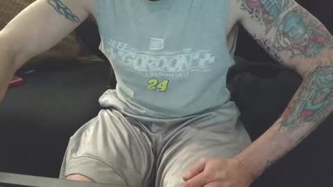 Snapshot of camaro383ci1994 chatting on January 27, 2025, 12:33 am Chillaxin lets talk online show from January 27, 2025, 12:33 am