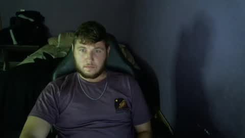 Snapshot of camcammerson chatting on October 5, 2025, 9:24 pm camcammerson online show from October 5, 2025, 9:24 pm