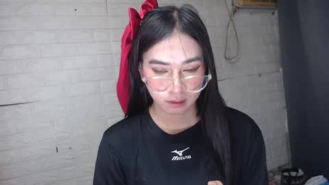 camela_star online show from February 27, 2025, 6:29 am