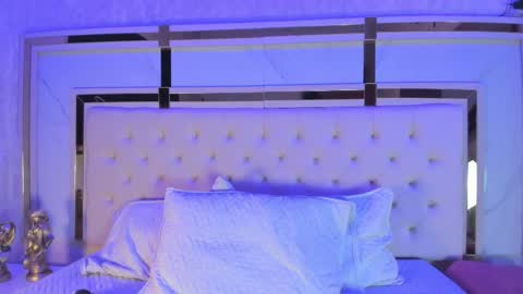 Snapshot of cameron_hearts chatting on January 13, 2026, 12:10 pm cameron_hearts online show from January 13, 2026, 12:10 pm