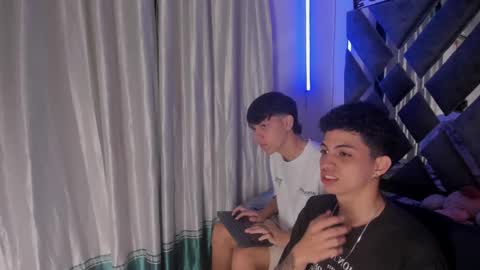 Snapshot of cameron_lux4 chatting on December 20, 2025, 12:34 pm CAMERON online show from December 20, 2025, 12:34 pm