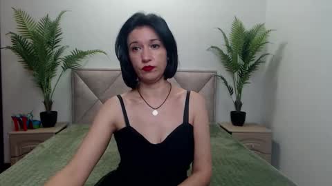 Cameronenns online show from December 1, 2025, 6:57 pm