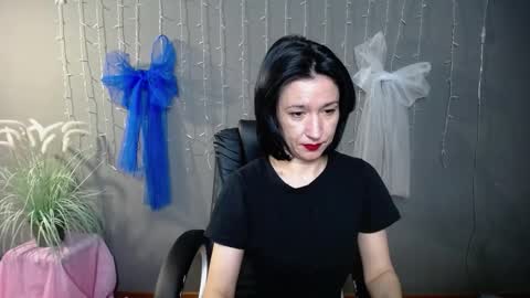 Cameronenns online show from December 2, 2025, 7:31 pm