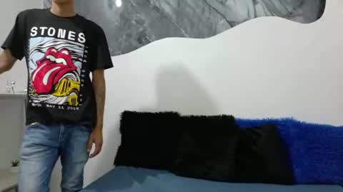 cameronsilverman online show from July 16, 2026, 7:42 pm