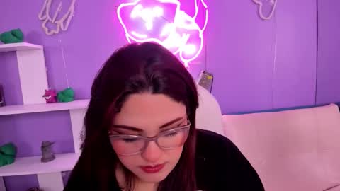 Snapshot of camiila_osorio chatting on November 10, 2025, 8:08 pm Camila Osorio online show from November 10, 2025, 8:08 pm