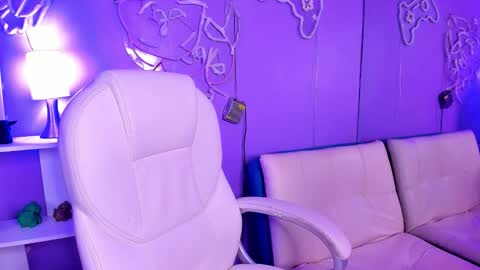 Snapshot of camiila_osorio chatting on January 14, 2026, 10:47 pm Camila Osorio online show from January 14, 2026, 10:47 pm