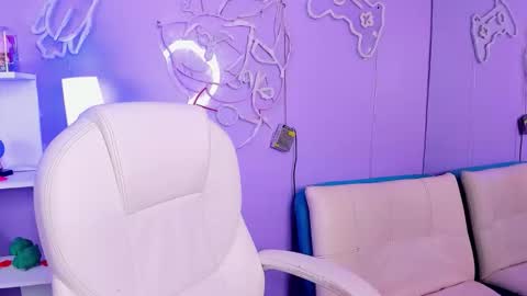 Snapshot of camiila_osorio chatting on February 3, 2026, 7:30 pm Camila Osorio online show from February 3, 2026, 7:30 pm