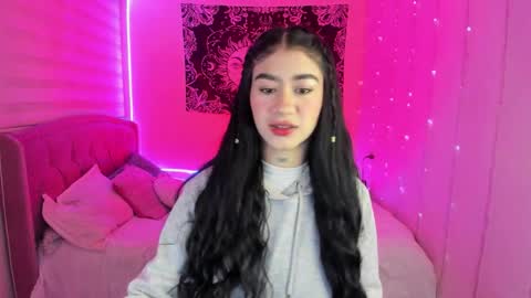 camila online show from October 23, 2025, 7:34 pm