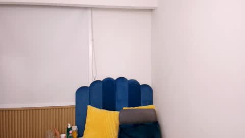 Snapshot of camiinieves chatting on December 23, 2025, 1:03 am Camila online show from December 23, 2025, 1:03 am