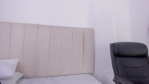 Cami online show from February 6, 2025, 10:21 pm