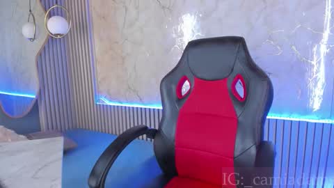 Cami online show from November 5, 2025, 10:26 am