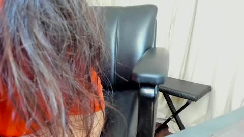 Snapshot of camila_berk chatting on January 2, 2025, 7:55 am Cami online show from January 2, 2025, 7:55 am