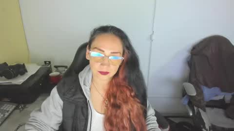 Snapshot of camila_bj chatting on April 27, 2026, 4:10 am camila_bj online show from April 27, 2026, 4:10 am