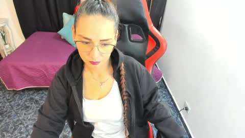 Snapshot of camila_bj chatting on May 8, 2026, 5:46 am camila_bj online show from May 8, 2026, 5:46 am