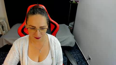Snapshot of camila_bj chatting on May 21, 2026, 5:58 am camila_bj online show from May 21, 2026, 5:58 am