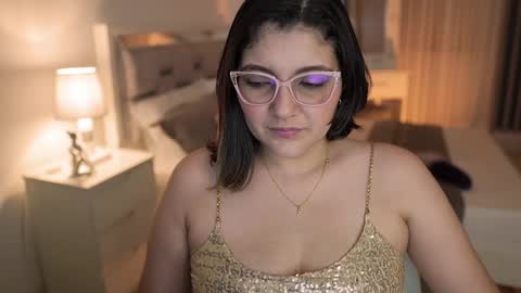 Camila buitrago online show from December 24, 2024, 1:49 am