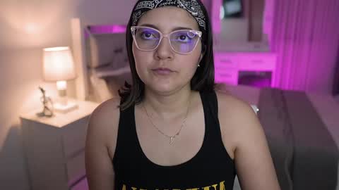 Camila buitrago online show from January 25, 2025, 4:02 am