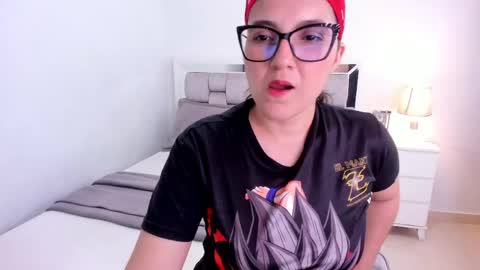 Camila buitrago online show from April 11, 2026, 12:15 am