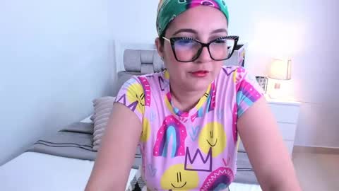 Camila buitrago online show from April 18, 2026, 11:05 pm