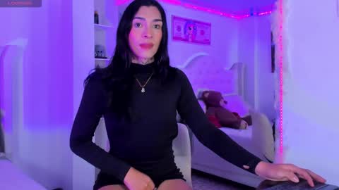  s online show from October 14, 2025, 6:36 am