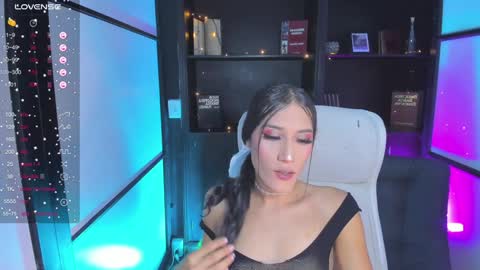 Snapshot of camila_harperr chatting on January 17, 2025, 7:51 am C A M I L A online show from January 17, 2025, 7:51 am