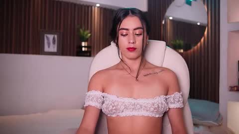Snapshot of camila_martinez9 chatting on September 16, 2025, 11:33 am camila_martinez9 online show from September 16, 2025, 11:33 am
