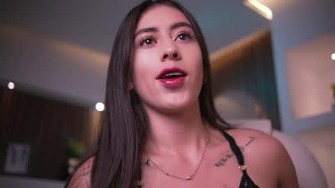 Snapshot of camila_martinez9 chatting on October 10, 2025, 11:31 am camila_martinez9 online show from October 10, 2025, 11:31 am