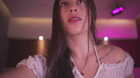 camila_martinez9 online show from December 18, 2025, 11:38 am