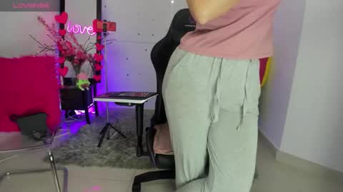 natalia bigpeach online show from February 13, 2026, 7:10 pm