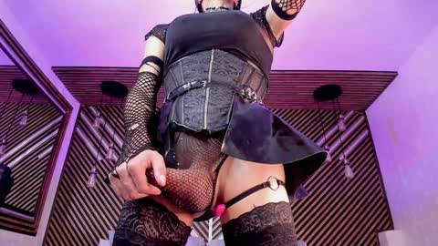 Snapshot of camila_queen20 chatting on January 30, 2025, 2:16 am Camila online show from January 30, 2025, 2:16 am