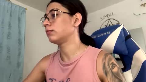 Camila online show from November 15, 2025, 1:51 pm