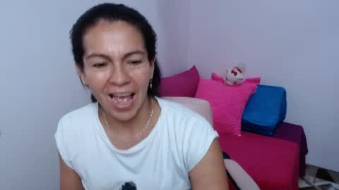 Snapshot of camila_vargas_ chatting on March 30, 2026, 11:17 pm Camila Vargas online show from March 30, 2026, 11:17 pm