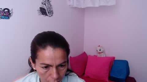 Snapshot of camila_vargas_ chatting on March 31, 2026, 3:34 pm Camila Vargas online show from March 31, 2026, 3:34 pm