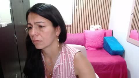 Snapshot of camila_vargas_ chatting on April 16, 2026, 9:50 pm Camila Vargas online show from April 16, 2026, 9:50 pm